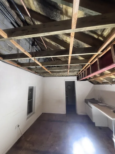 Controlled artex plasterboard strip-out in Nine Elms